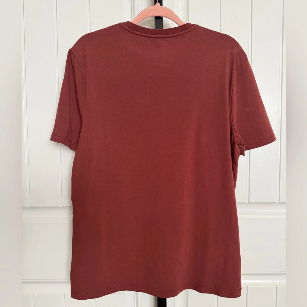 Kuhl Routine Men’s Red Fitted T-Shirt - Picture 3 of 3